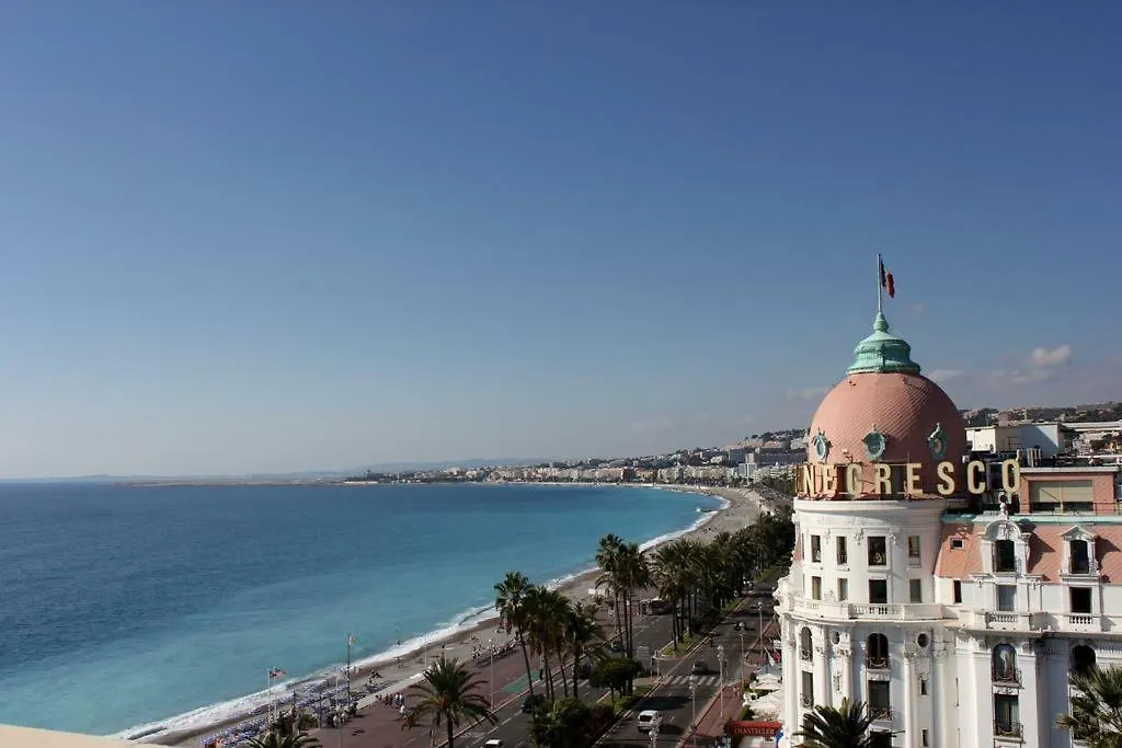 Joli Appartement Nicois En Bord De Mer location